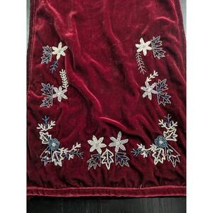 Christmas Holiday Table Runner Red Burgundy Velvet Beaded Flower Embroidery